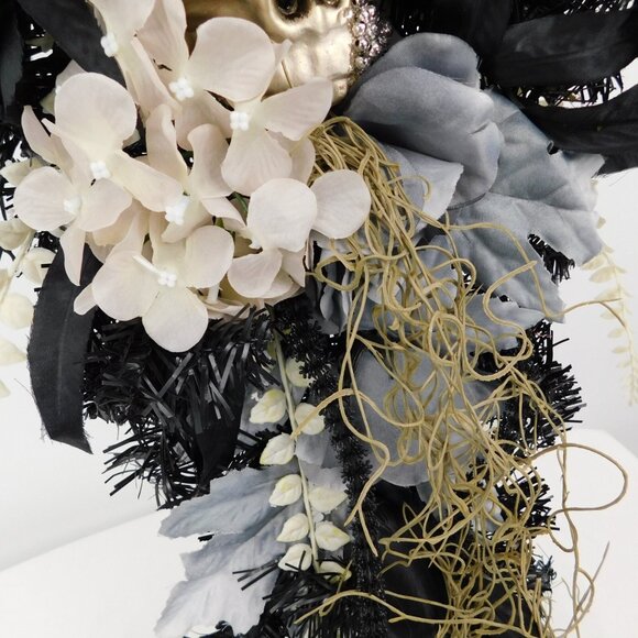 Ashland Halloween Teardrop Swag Wreath Haunted Home Gold Skull Black Gray Roses - Picture 7 of 10